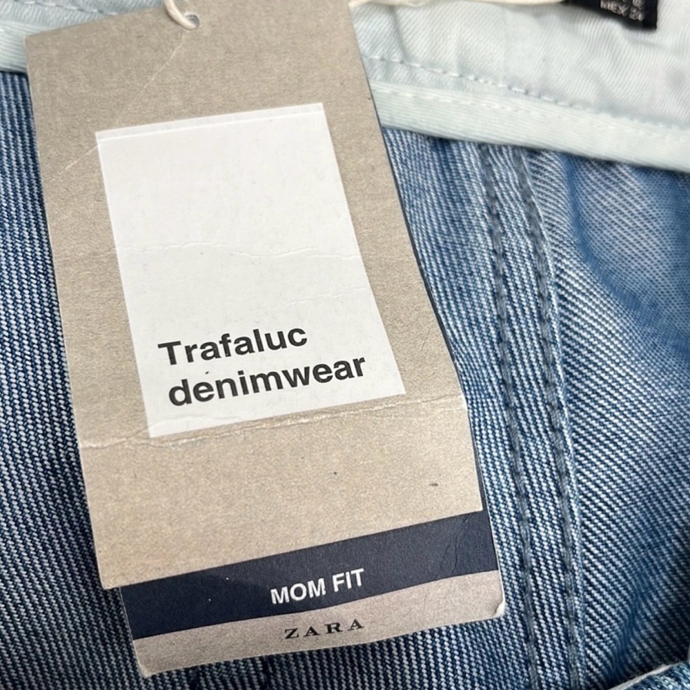 NWT Zara Trafaluc Denimwear Mom Fit Jeans - Picture 9 of 11